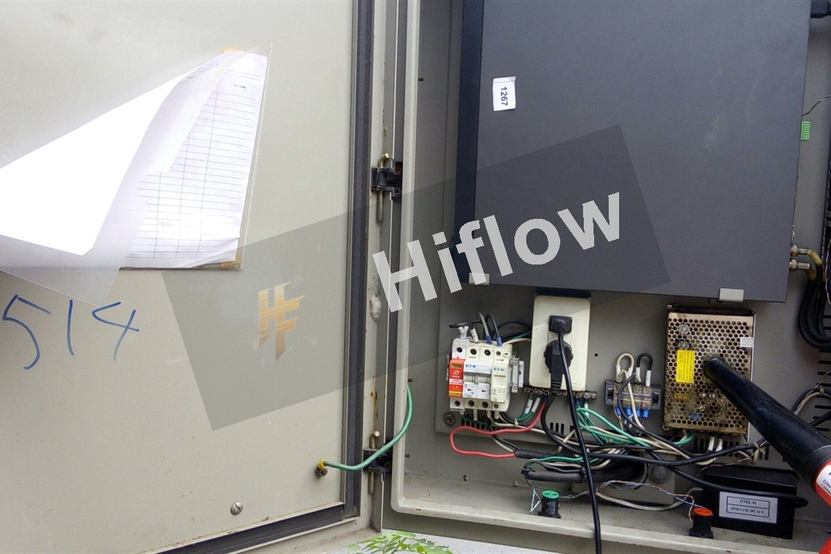 Control cabinet service